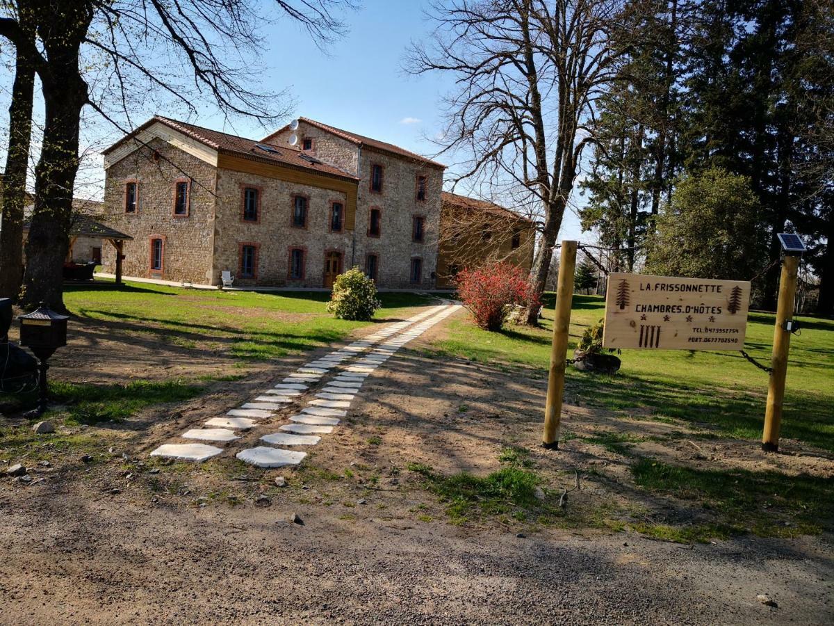 Les chambres d'hôtes de la Frissonnette Auzelles Extérieur photo